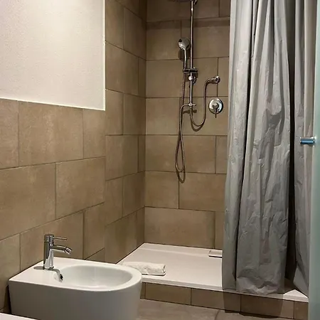 Bed & Breakfast Odeon Boutique Di Luce Siena